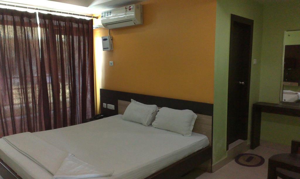 Hotel Sunview Dispur Quarto foto