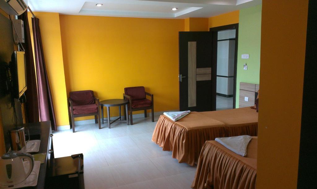Hotel Sunview Dispur Quarto foto